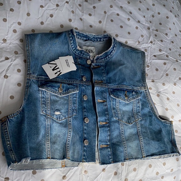 𝗡𝗪𝗧 𝗭𝗮𝗿𝗮 • The Cropped Denim Vest - Picture 9 of 14